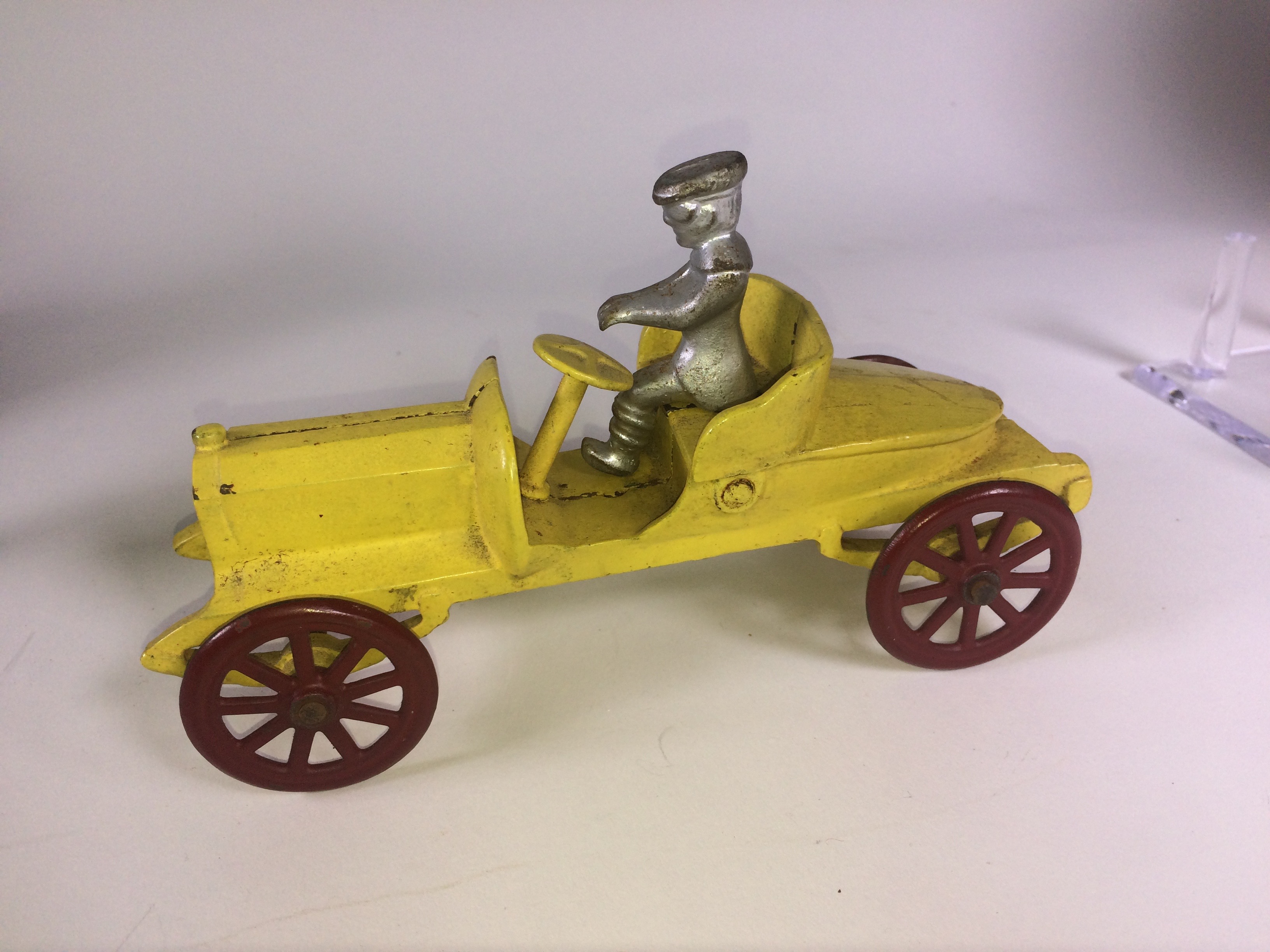 cast iron cars toys