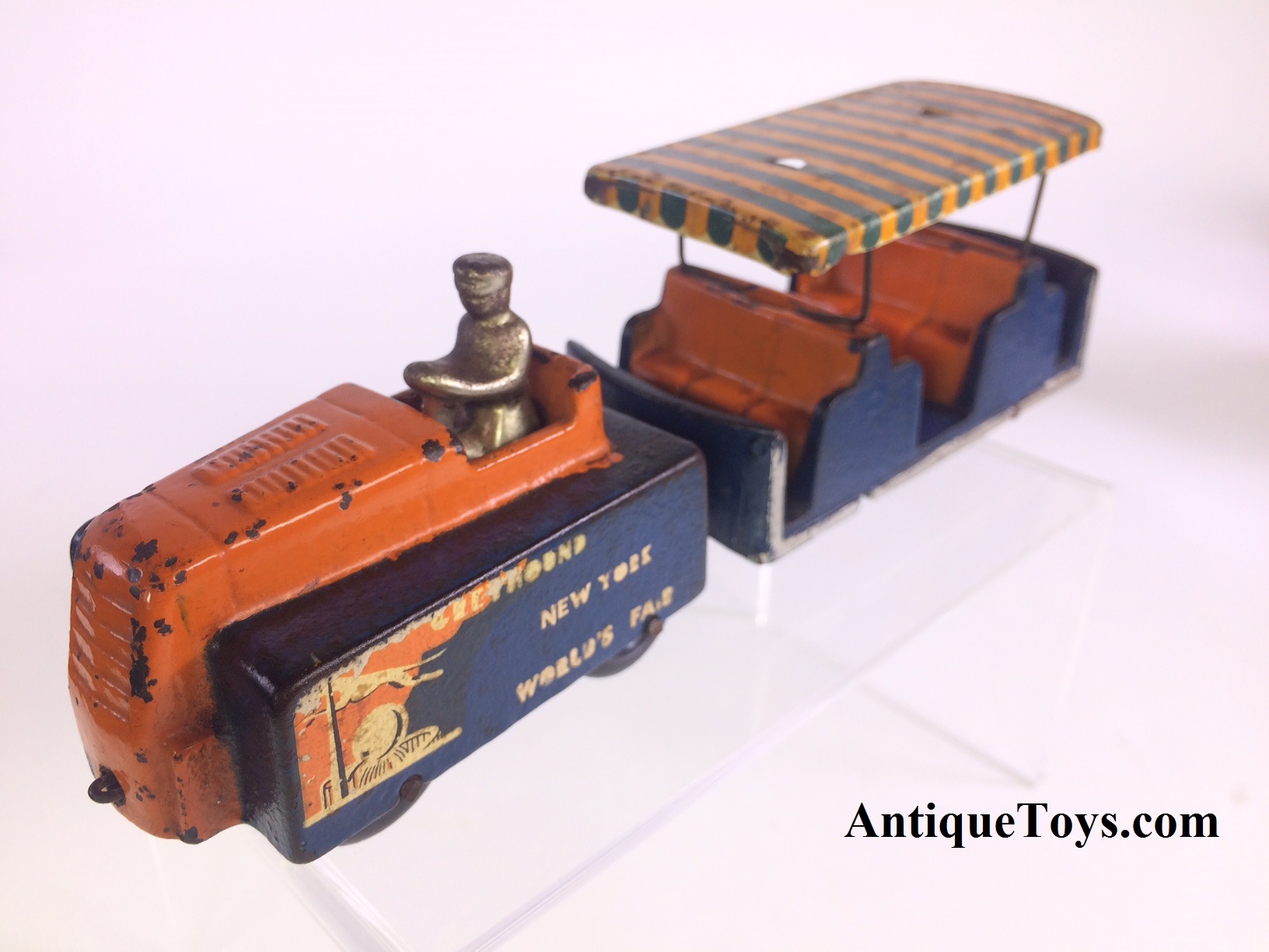 Arcade New York World's Fair Tractor Train *SOLD*