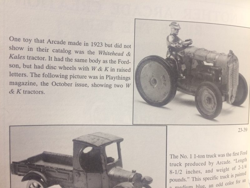 Arcade Cast Iron Tractor W&K Fordson <FONT COLOR="ff000 ">*SOLD*</font> - Image 4