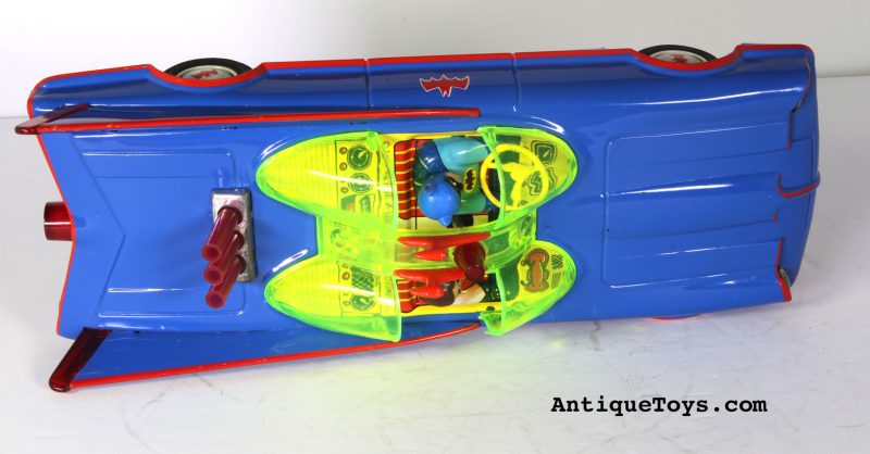 Batmobile Tin Car from Ahi Japan <FONT COLOR="ff000 ">*SOLD*</font> - Image 5