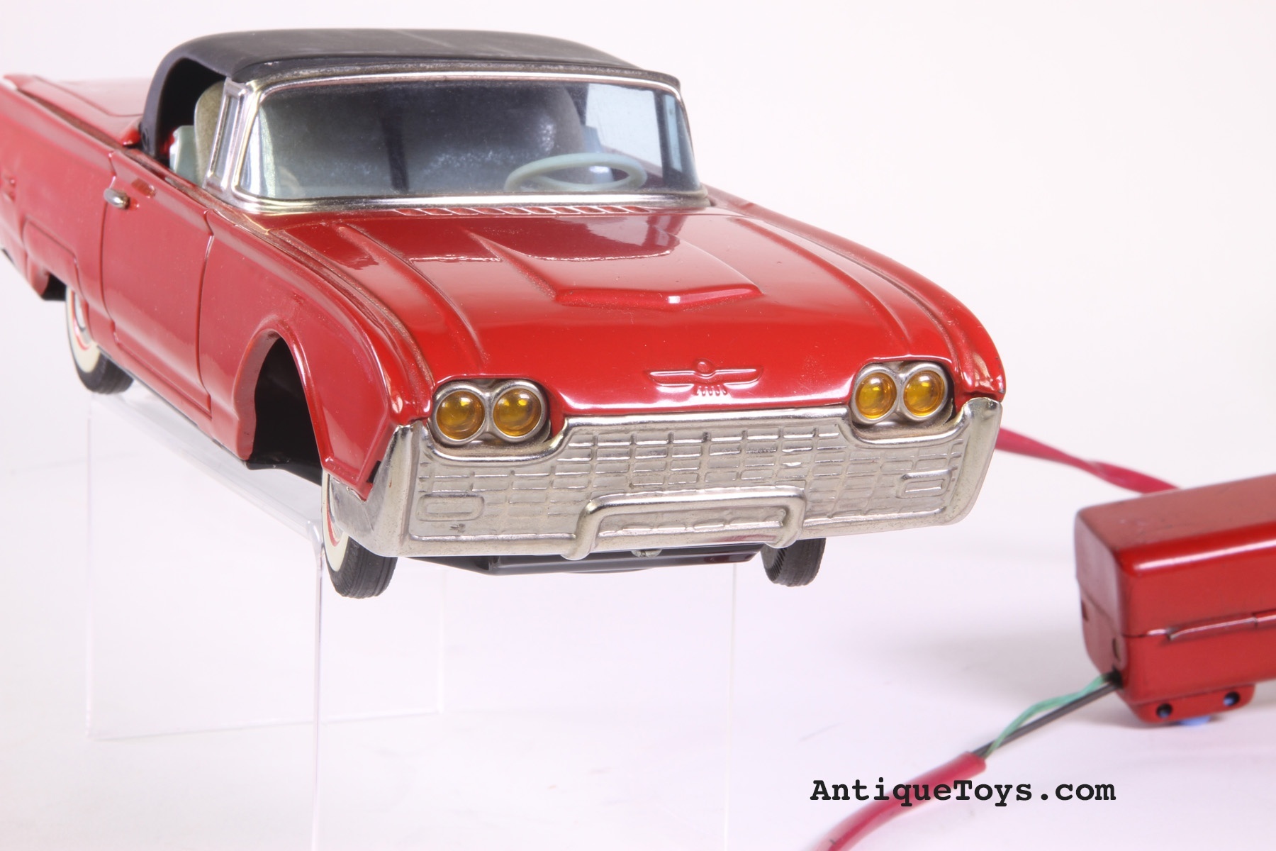Cragstan Ford Thunderbird Tin Car *SOLD* - AntiqueToys.com