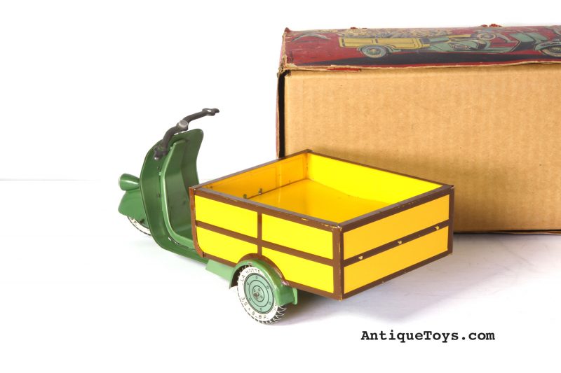 vespa-truck-tin-toy