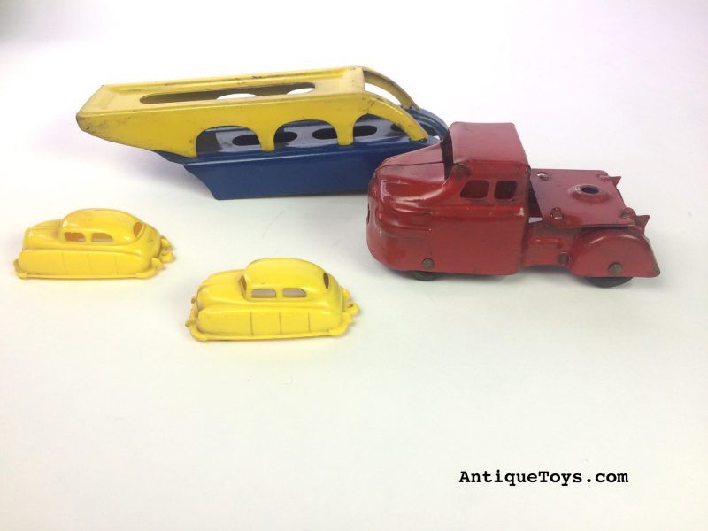 Toy Hauler by Wyandotte- Pressed Steel Car Hauler <FONT COLOR="ff000 ">*SOLD*</font> - Image 5