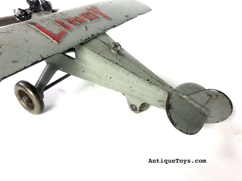 Hubley Lindy Plane of Cast Iron <FONT COLOR="ff000 ">*SOLD*</font> - Image 6