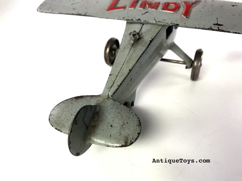 Hubley Lindy Plane of Cast Iron <FONT COLOR="ff000 ">*SOLD*</font> - Image 3
