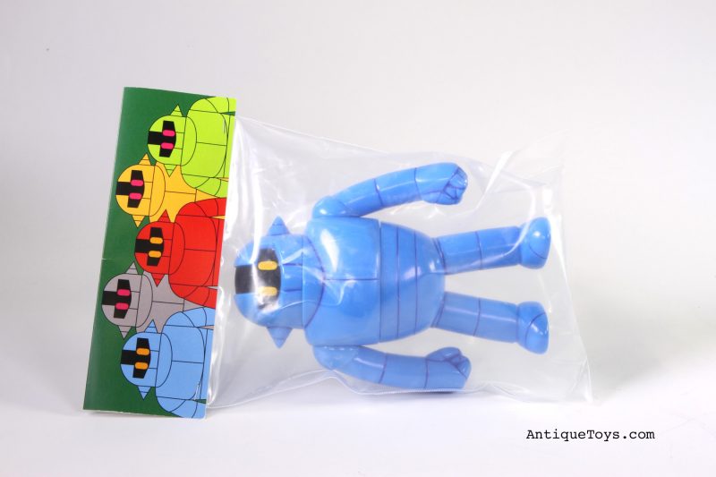Vinyl Robot 1970 from Wonderfest - Upcoming Antique from Japan <FONT COLOR="ff000 ">*SOLD*</font> - Image 6