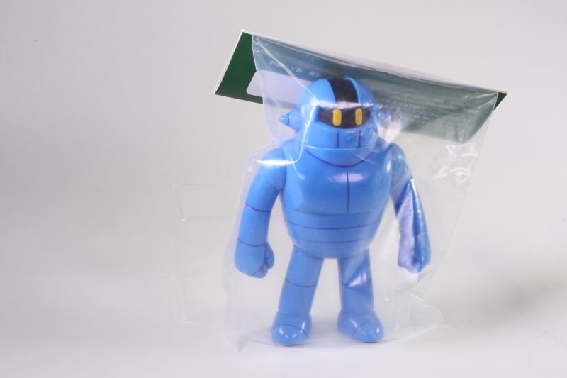 Vinyl Robot 1970 from Wonderfest - Upcoming Antique from Japan <FONT COLOR="ff000 ">*SOLD*</font> - Image 8