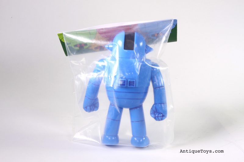 Vinyl Robot 1970 from Wonderfest - Upcoming Antique from Japan <FONT COLOR="ff000 ">*SOLD*</font> - Image 7