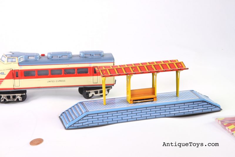 Japanese Tin Train- Limited Express NL (Nippon Line) <FONT COLOR="ff000 ">*SOLD*</font> - Image 2