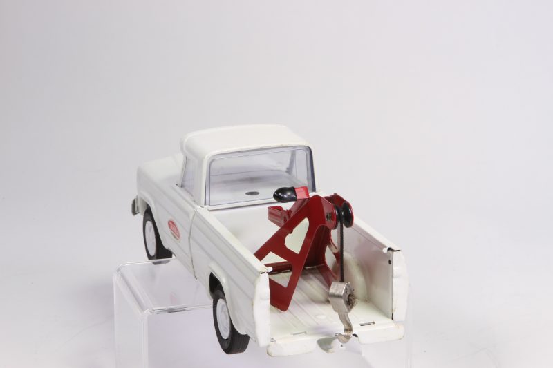 Tonka Tow Truck <FONT COLOR="ff000 ">*SOLD*</font> - Image 6