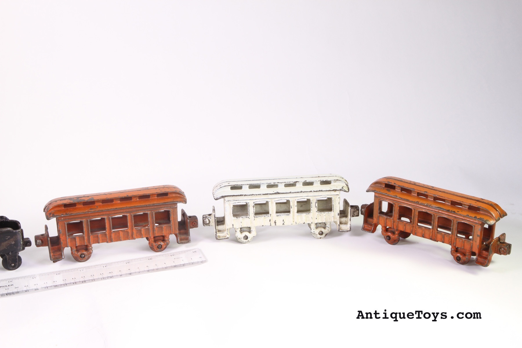 hubley cast iron train