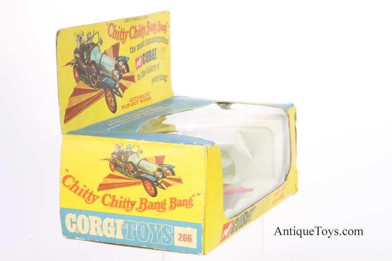 Corgi Chitty Chitty Bang Bang Diecast-60's Release <FONT COLOR="ff000 ">*SOLD*</font> - Image 3