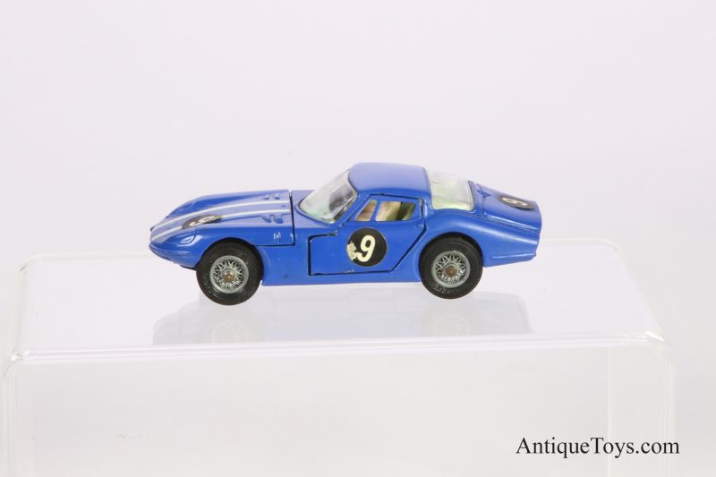Corgi Diecast Car- Marcos GT 1800 #324 <FONT COLOR="ff000 ">*SOLD*</font> - Image 2