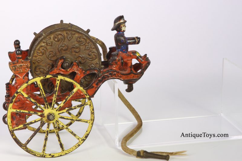 Kenton Toys Cast Iron No. 870 Fire Hose Reel <FONT COLOR="ff000 ">*SOLD*</font> - Image 4