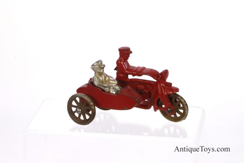 Hubley COP Motorcycle-Midget no 376 with Sidecar <FONT COLOR="ff000 ">*SOLD*</font> - Image 6