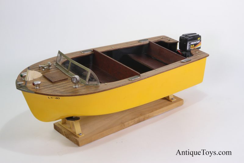 Fleet line Battery Op 50's Boat- USA <FONT COLOR="ff000 ">*SOLD*</font> - Image 2