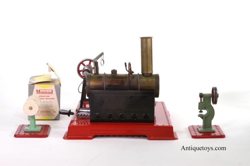 Mamod Steam Engine with Workshop and Press <FONT COLOR="ff000 ">*SOLD*</font> - Image 4