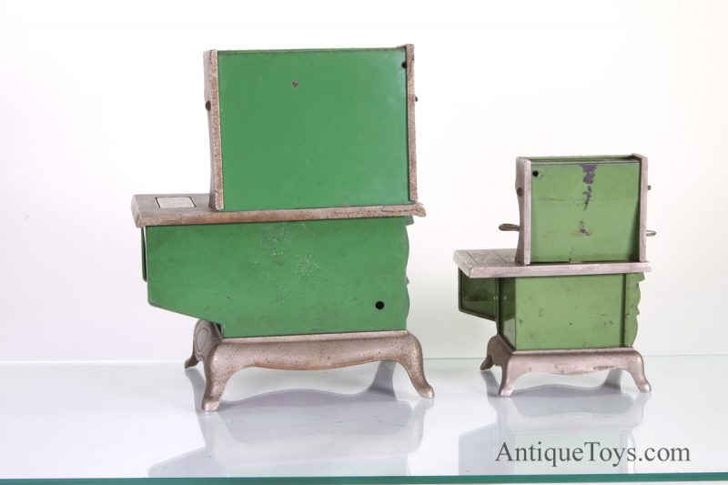 Kenton Stove "Favorite" Large and Small Cast Iron <FONT COLOR="ff000 ">*SOLD*</font> - Image 8