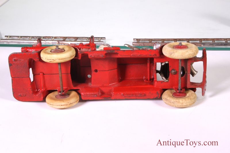 Hubley Ahrens Fox Cast Iron Fire Engine, Large 11" *Antique Toys E-Museum* - Image 3