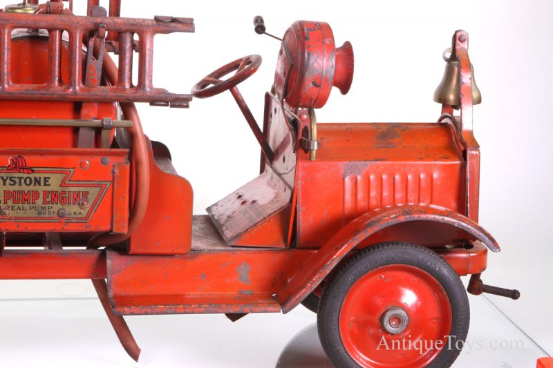 Keystone Packard Chemical Pump Fire Truck <FONT COLOR="ff000 ">*SOLD*</font> - Image 3