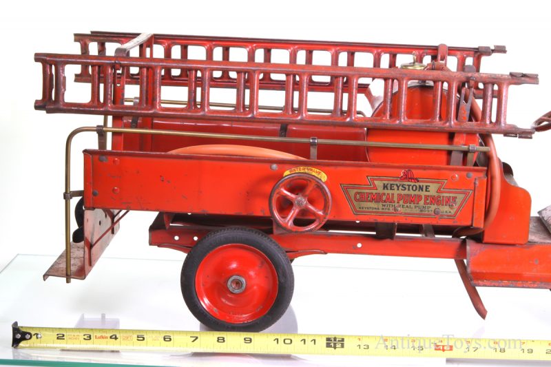 Keystone Packard Chemical Pump Fire Truck <FONT COLOR="ff000 ">*SOLD*</font> - Image 4