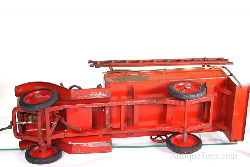 Keystone Packard Chemical Pump Fire Truck <FONT COLOR="ff000 ">*SOLD*</font> - Image 10