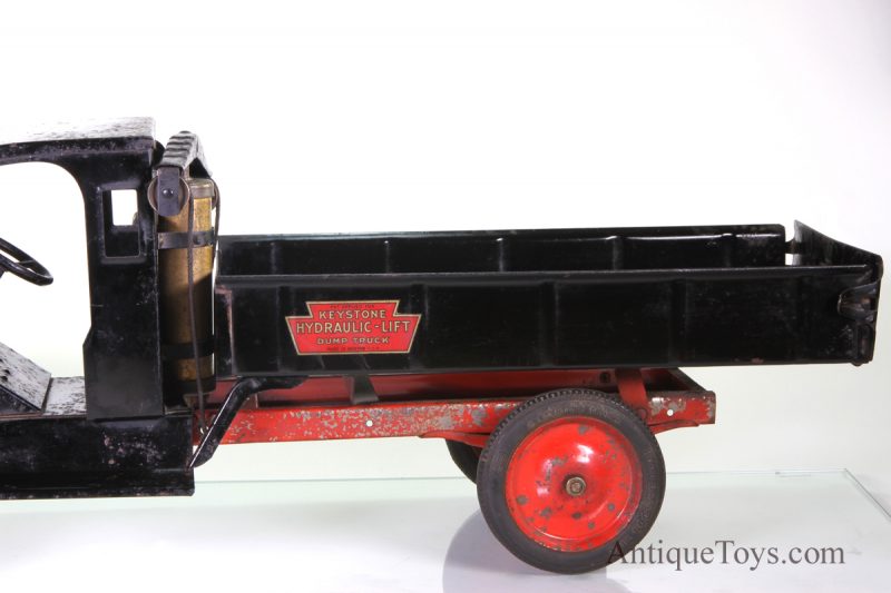 Keystone Hydraulic Lift Dump Truck <FONT COLOR="ff000 ">*SOLD*</font> - Image 13