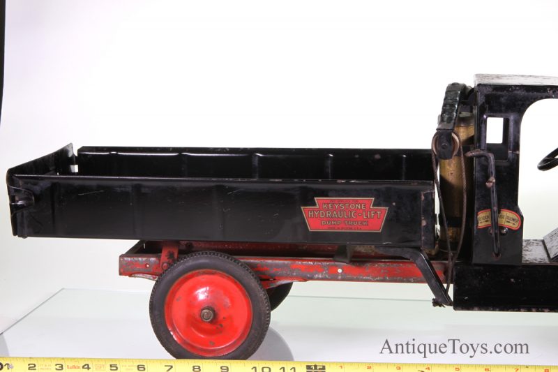 Keystone Hydraulic Lift Dump Truck <FONT COLOR="ff000 ">*SOLD*</font> - Image 9