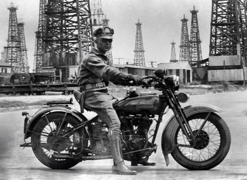 Hubley Harley Davidson Motorcycle- Turning Head <FONT COLOR="ff000 ">*SOLD*</font> - Image 10