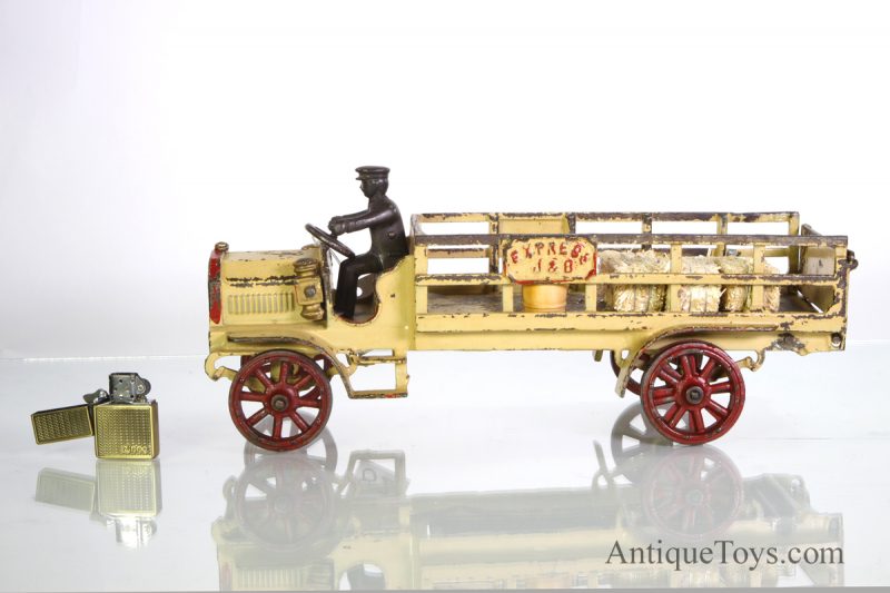 Jones & Bixler Cast Iron Truck- Impressive Giant <FONT COLOR="ff000 ">*SOLD*</font> - Image 4