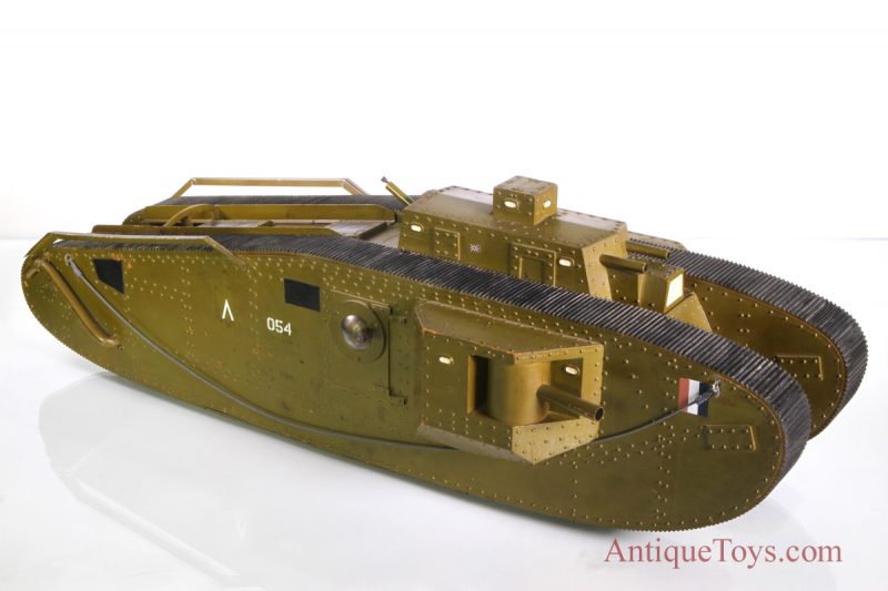 WWI Mark VIII Tank Model from Michigan Tank Arsenal <FONT COLOR="ff000 ">*SOLD TO MUSEUM COLLECTION*</font> - Image 4
