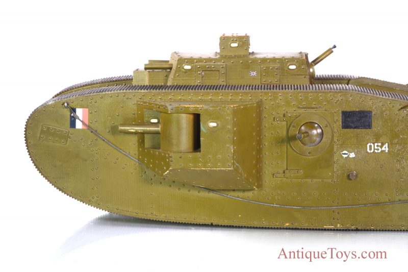 WWI Mark VIII Tank Model from Michigan Tank Arsenal <FONT COLOR="ff000 ">*SOLD TO MUSEUM COLLECTION*</font> - Image 6