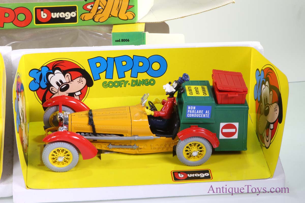 Burago Goofy Disney Mercedes Benz SSK 1:18 Scale Die-Cast