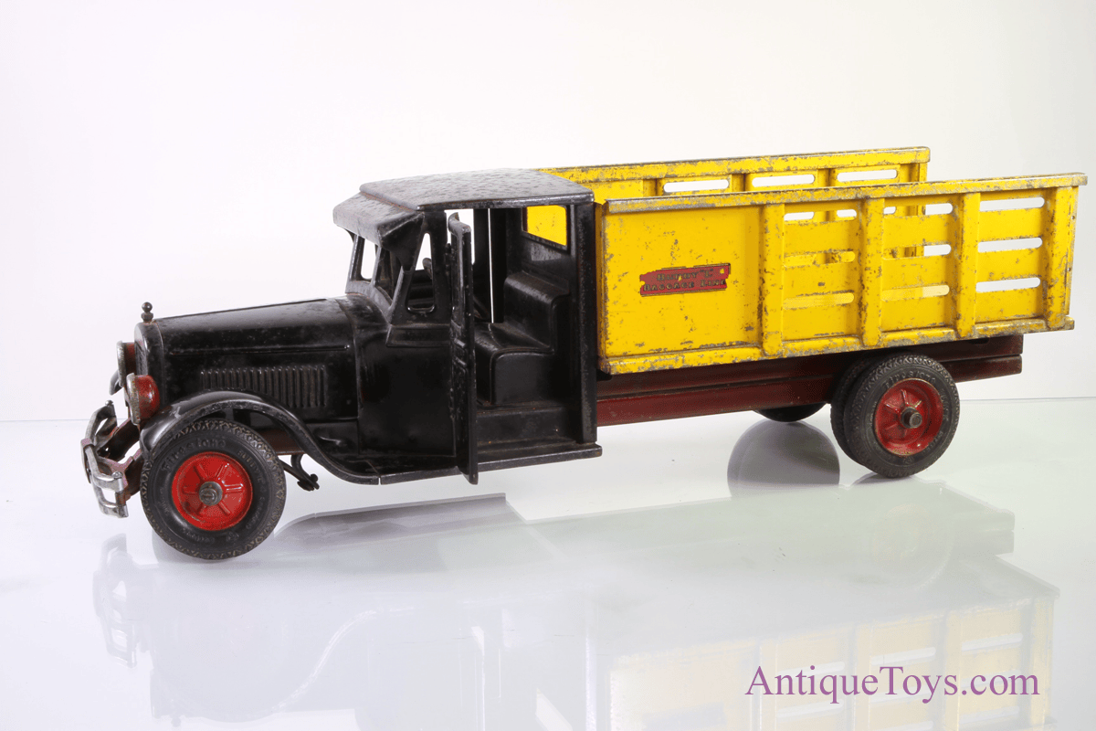 Buddy L Jr Stake Baggage Truck SOLD AntiqueToys Antique