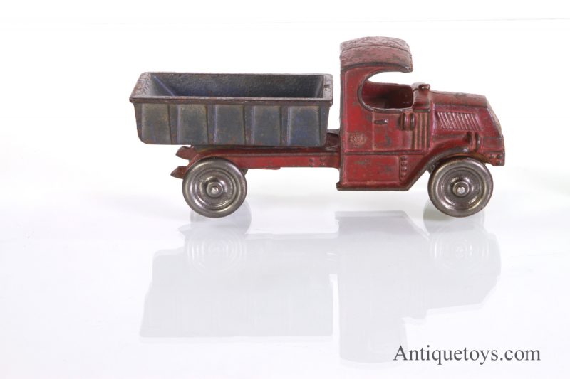Champion Cast Iron Dump Truck <FONT COLOR="ff000 ">*SOLD*</font>