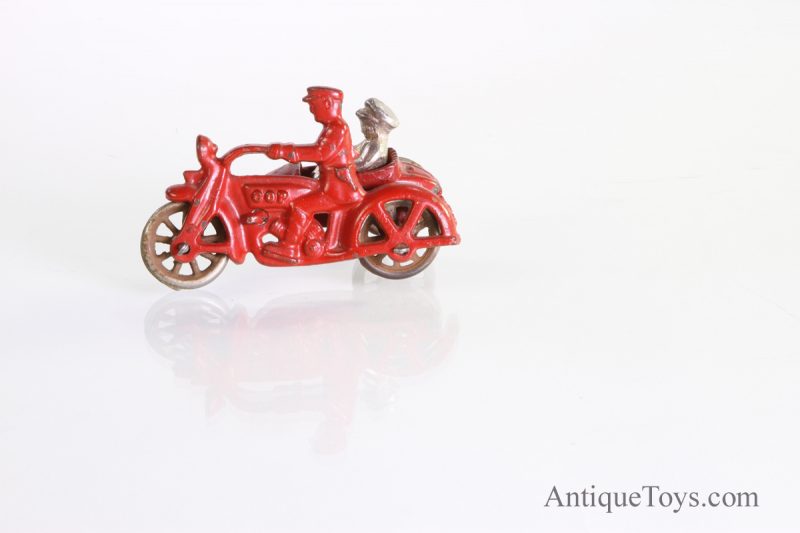 Hubley COP Motorcycle-Midget no 376 with Sidecar <FONT COLOR="ff000 ">*SOLD*</font> - Image 10