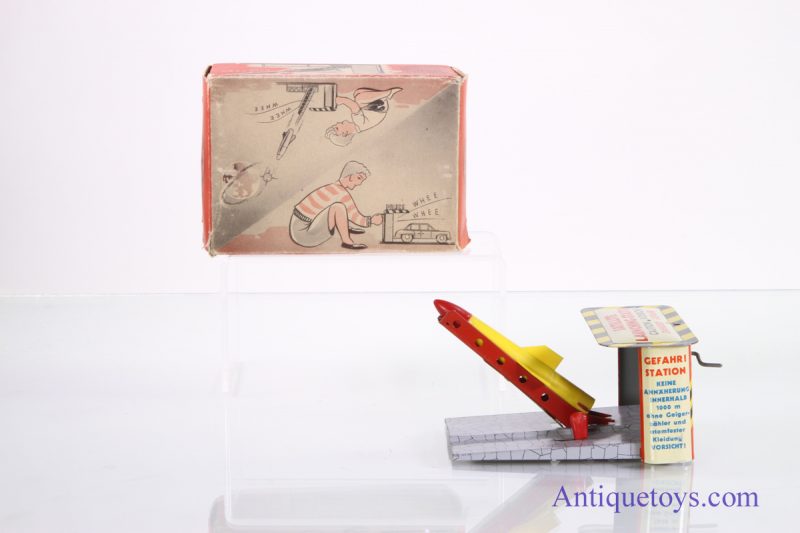 HWN Tin Lithographed Missile Launch German Toy  <FONT COLOR="ff000 ">*SOLD*</font> - Image 2