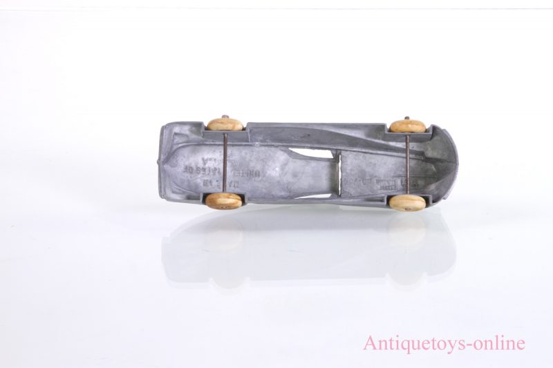 Manoil Future Car Lead Toy <FONT COLOR="ff000 ">*SOLD*</font> - Image 2