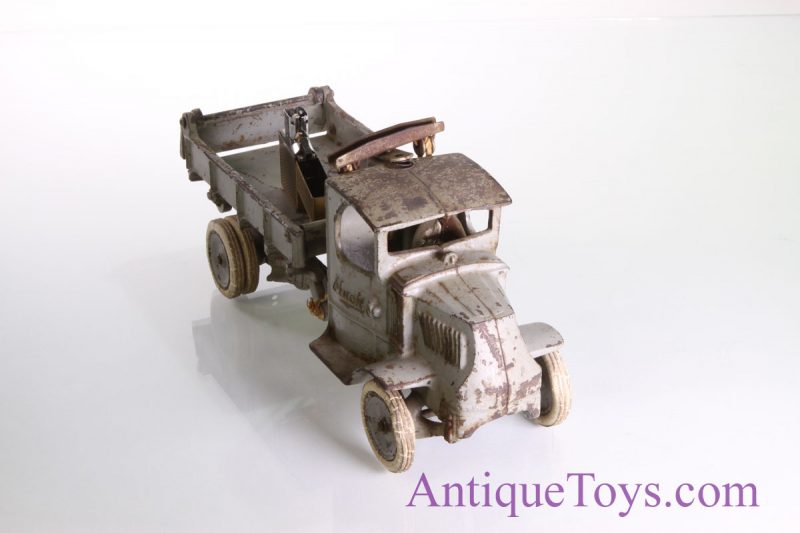 Arcade Mac Dump Truck in Original Condition <FONT COLOR="ff000 ">*SOLD*</font> - Image 11