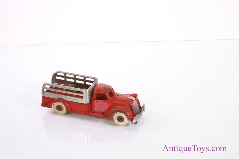 Hubley Red & Silver Cast Iron Pickup Truck <FONT COLOR="ff000 ">*SOLD*</font>