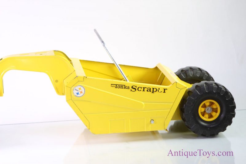 1967-68 Mighty Dozer and Scraper made by Tonka, for Sears Stores <FONT COLOR="ff000 ">*SOLD*</font> - Image 4