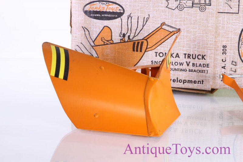 Tonka V Snowplow AC-308 with Box 1958 <FONT COLOR="ff000 ">*SOLD*</font> - Image 10