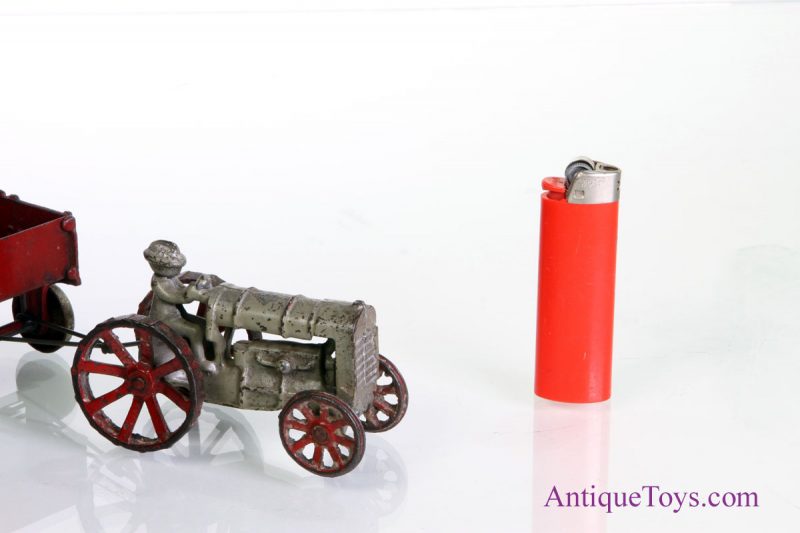Arcade Fordson Tractor and Trailer Cast Iron <FONT COLOR="ff000 ">*SOLD*</font> - Image 7