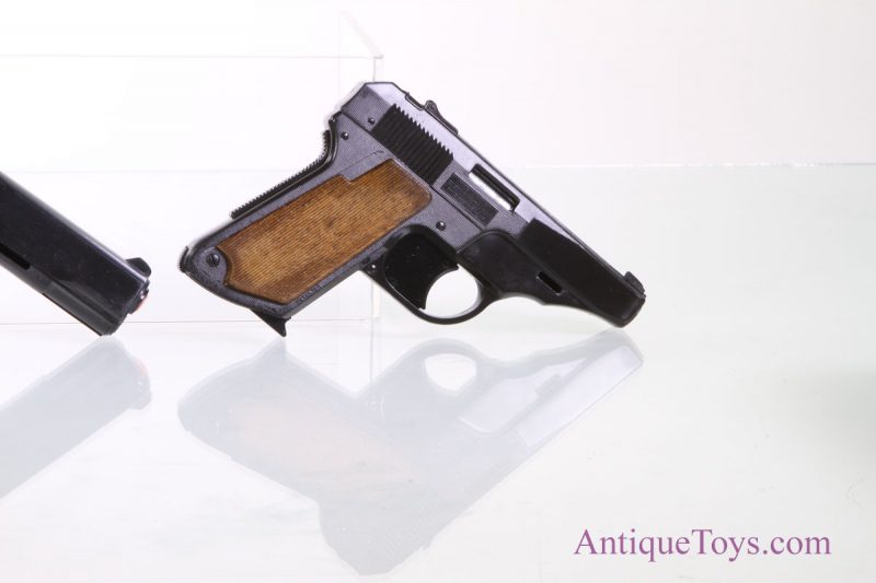 Edison Giocattoli Falcon and Jaguar Cap Gun for Sale <FONT COLOR="ff000 ">*SOLD*</font> - Image 4