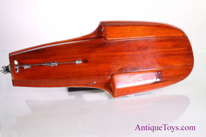 Wooden Race Boat- Ferrari Hydro driven by Nando Dell'orto <FONT COLOR="ff000 ">*SOLD*</font> - Image 5