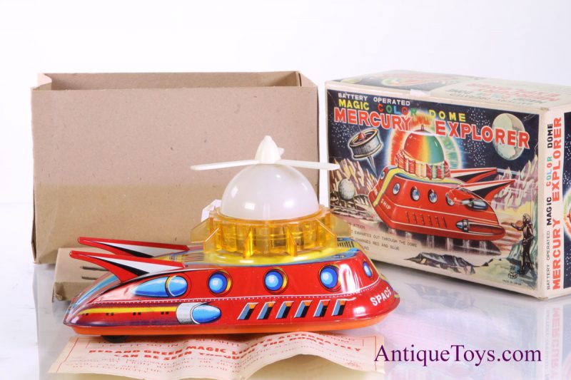 Tin toy battery op space