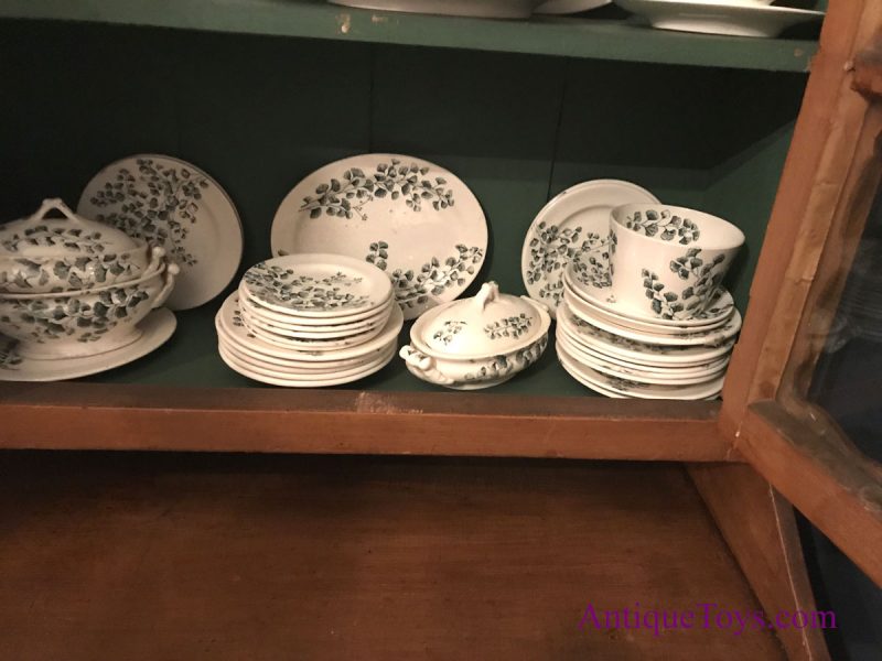 Ridgeway Kids Porcelain Dishes from England <FONT COLOR="ff000 ">*SOLD*</font> - Image 3