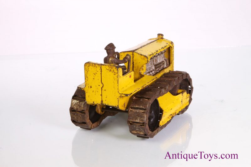 Arcade Cast Iron Caterpillar Diesel Tractor Toy with Tracks <FONT COLOR="ff000 ">*SOLD*</font> - Image 4
