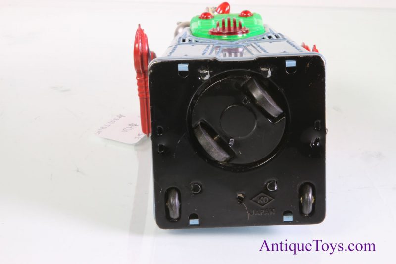 Yoshiya (KO) Battery Operated Plastic Modern Robot <FONT COLOR="ff000 ">*SOLD*</font> - Image 2