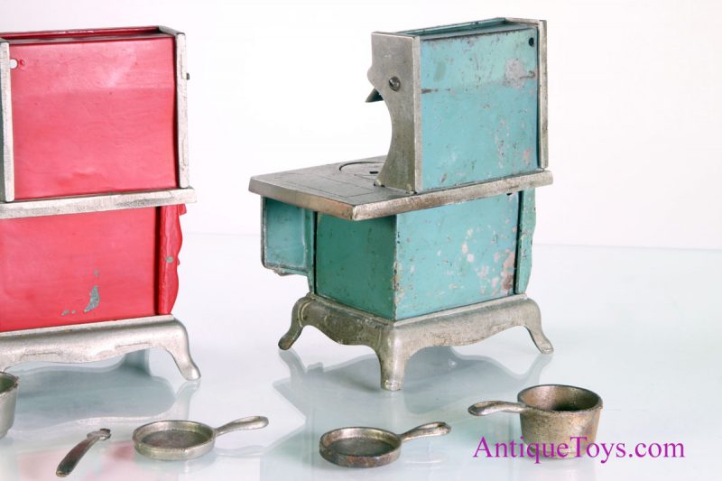 Favorite Range Cast Iron by Kenton Toys <FONT COLOR="ff000 ">*SOLD*</font> - Image 10